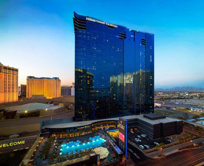 Elara, Las Vegas